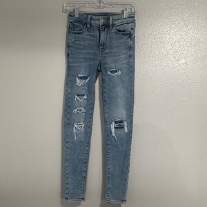 American Eagle Outfitters Light Blue Distressed Skinny Jeans